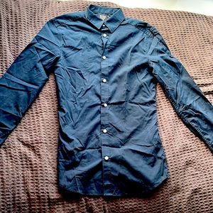 H&M Men’s Slim Fit Easy Iron Button Down Shirt - Navy Blue - Men’s Small